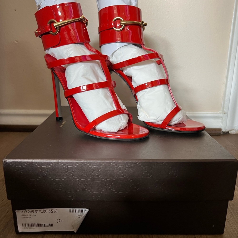 Gucci Patent Leather Vernice - Red - Size 37.5